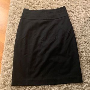 H&M black knee length skirt